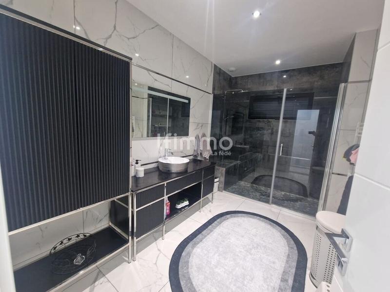 Maison - 145 m² - 4 pièces