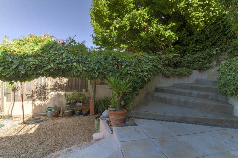 Villa - 180 m² - 6 pièces