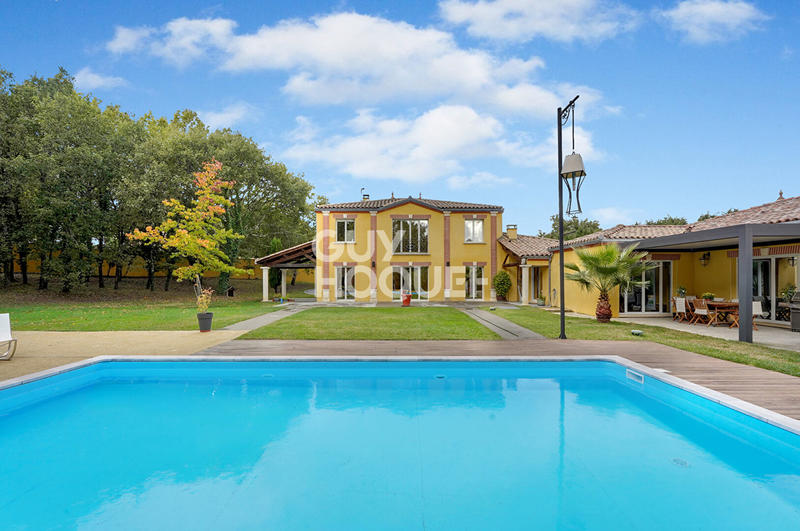 Demeure - 400 m² - 10 pièces