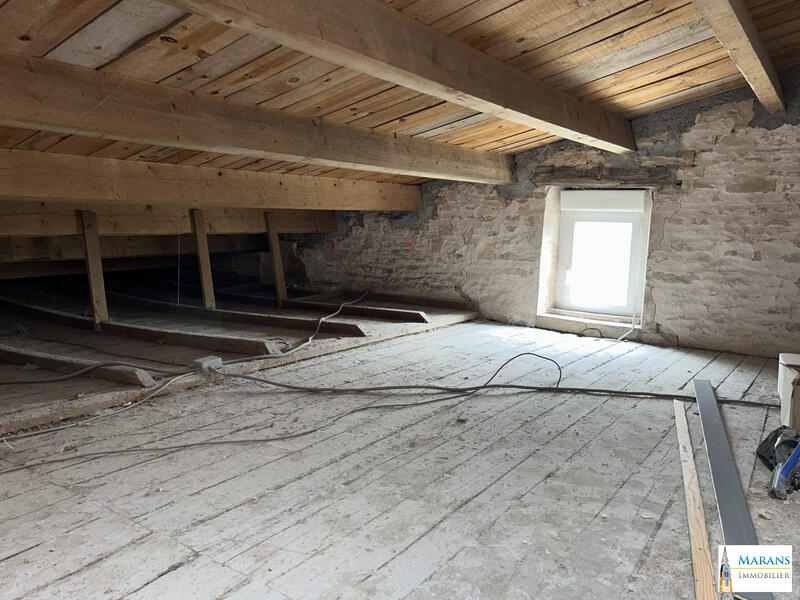 Maison - 112 m² - 4 pièces