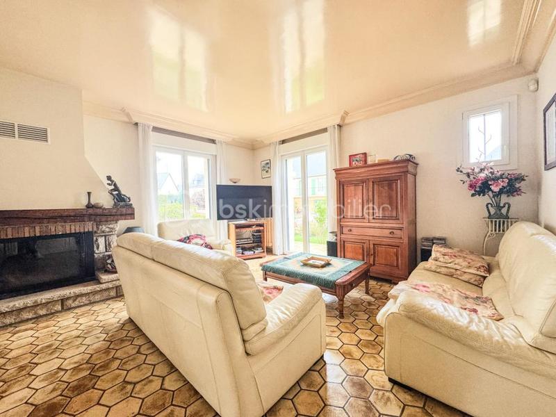 Maison - 149 m² - 7 pièces