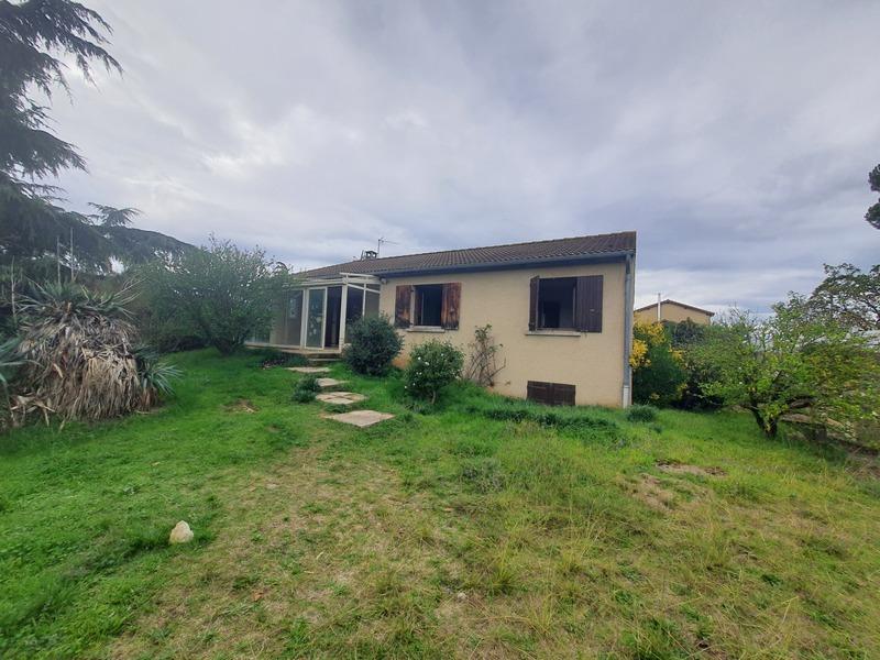 Maison - 95 m² - 4 pièces