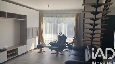 Maison - 140 m² - 5 pièces