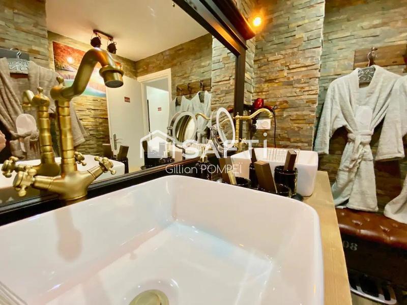 Appartement - 81 m² - 3 pièces