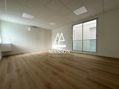 Local d'activités - 26 m² - 1 pièce