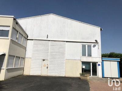 Local commercial - 558 m²