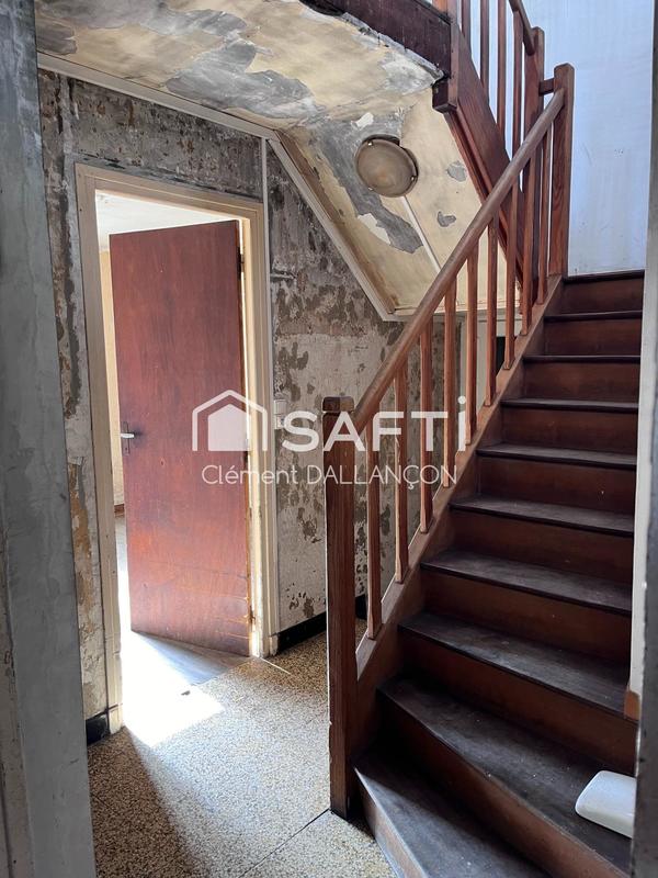 Maison - 112 m² - 7 pièces