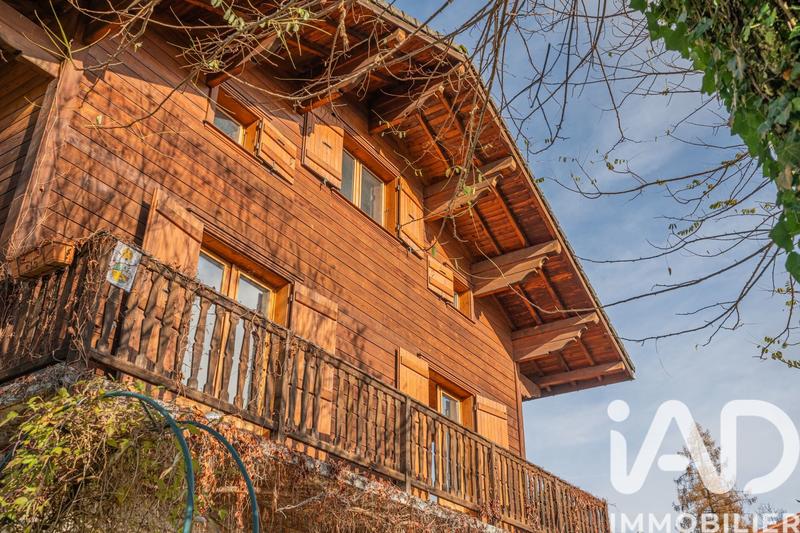 Châlet - 101 m² - 6 pièces