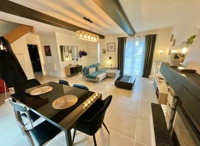 Maison traditionnelle - 85 m² - 6 pièces