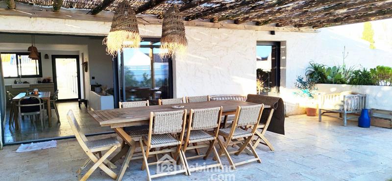 Maison - 130 m² - 4 pièces