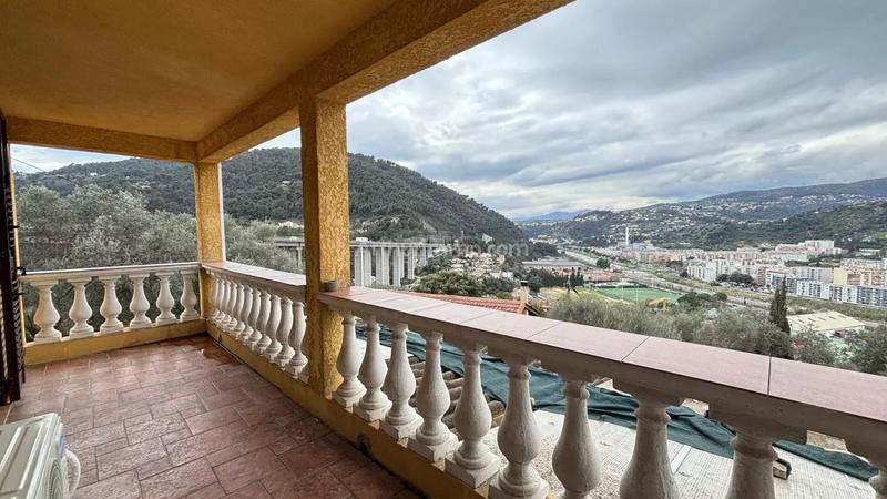 Maison - 155 m² - 5 pièces