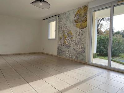 Appartement - 83 m² - 4 pièces