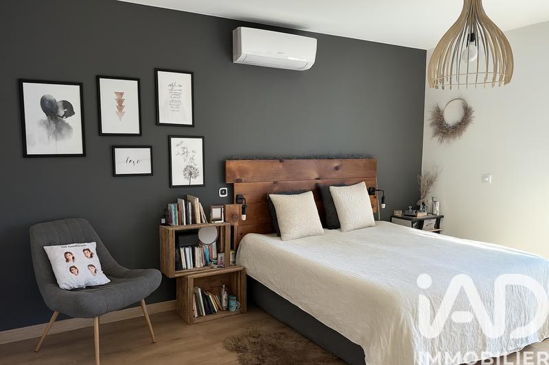 Maison - 143 m² - 5 pièces