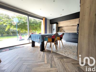 Maison - 123 m² - 5 pièces