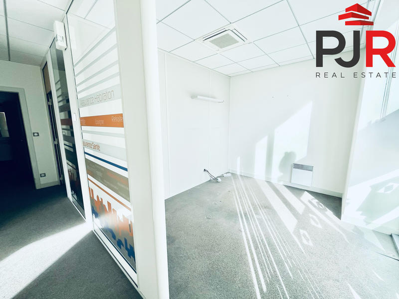 Bureau - 94 m²