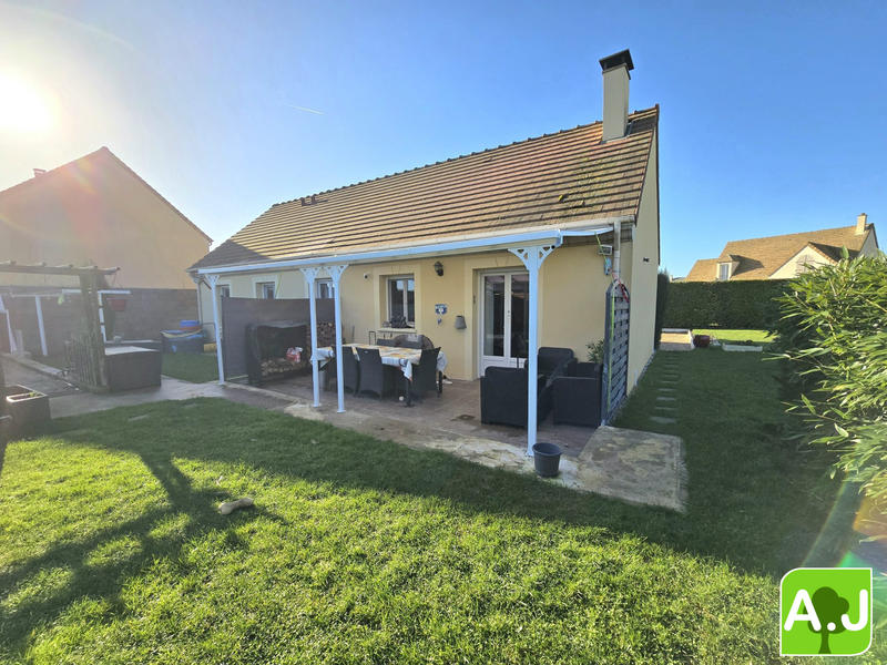 Maison - 87 m² - 5 pièces