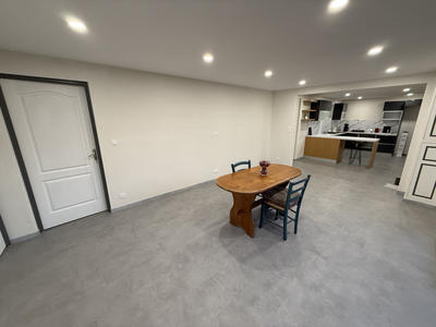 Maison - 83 m² - 3 pièces