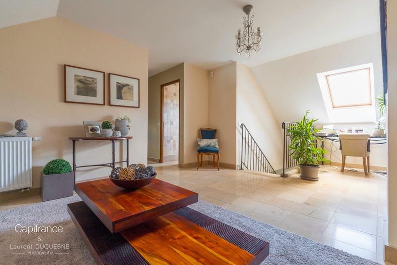 Maison - 166 m² - 7 pièces