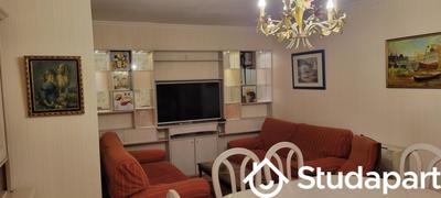 Chambre - 9 m² - 1 pièce