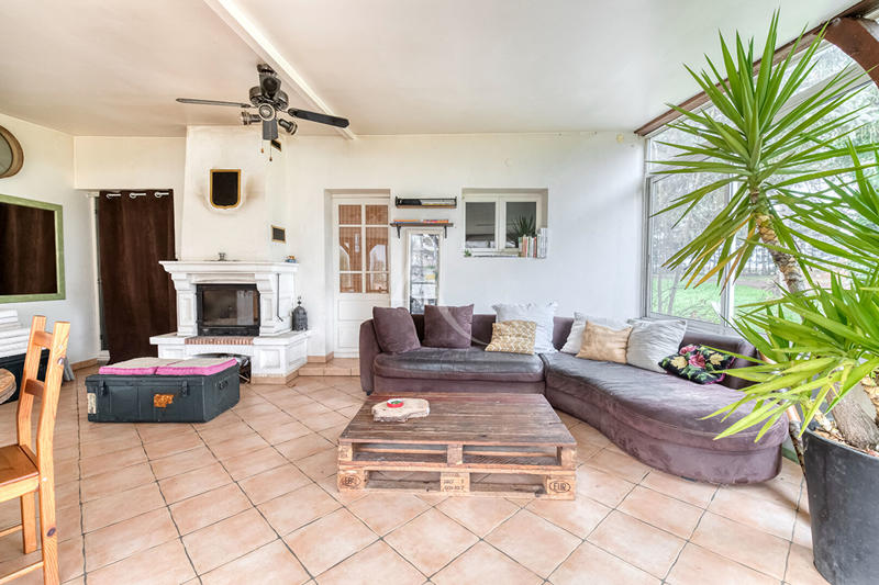 Maison - 171 m² - 7 pièces