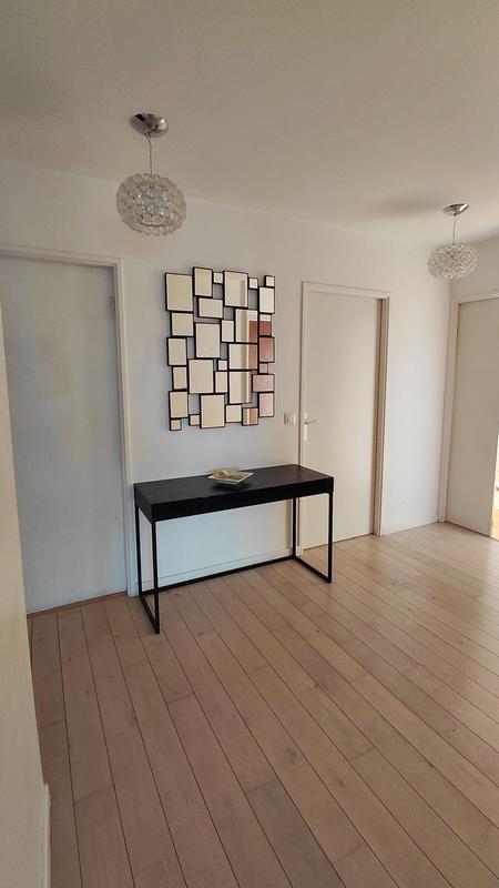 Appartement - 145 m² - 6 pièces