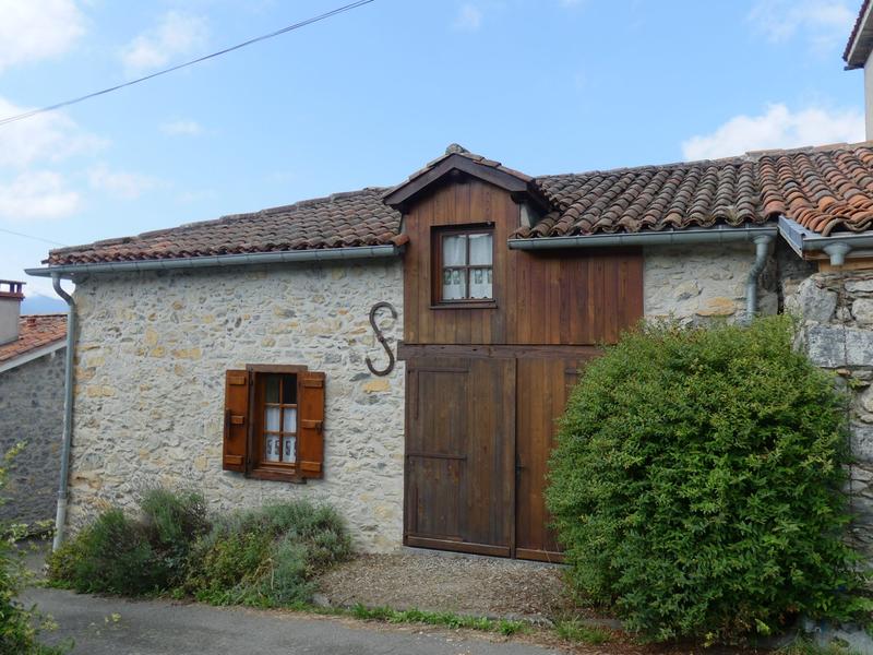 Maison - 201 m² - 8 pièces