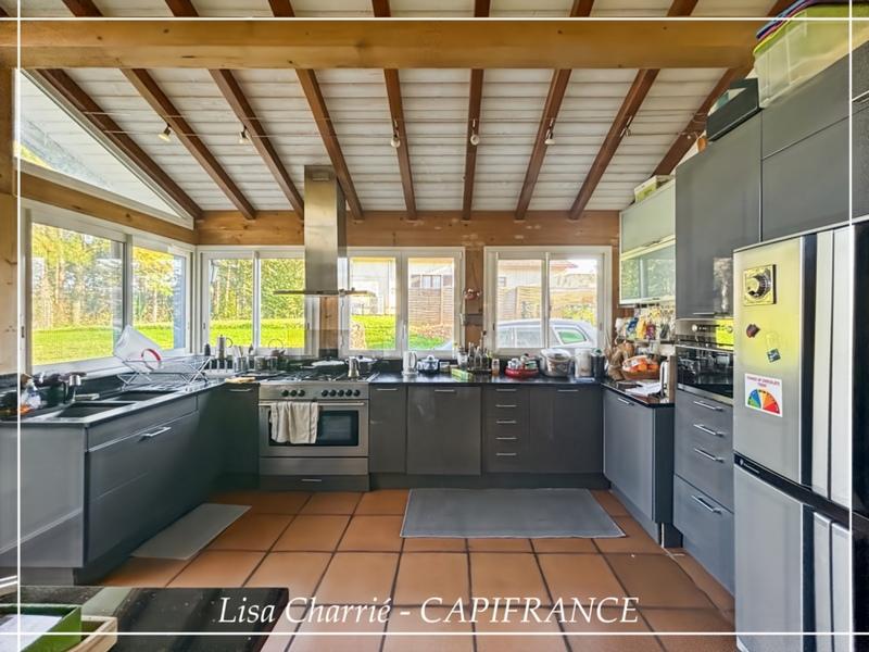 Maison en pierre - 236 m² - 8 pièces