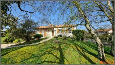 Maison - 176 m² - 7 pièces