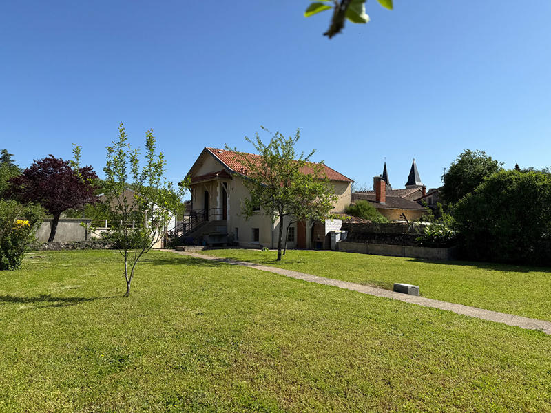 Maison - 105 m² - 5 pièces