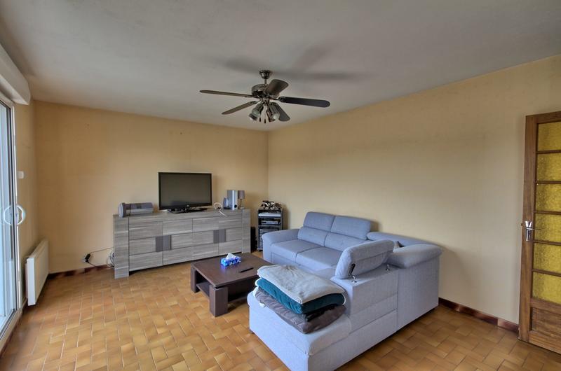 Maison traditionnelle - 181 m² - 7 pièces