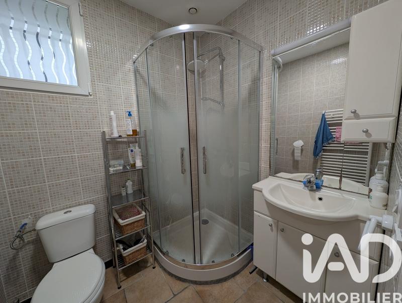 Maison - 207 m² - 8 pièces