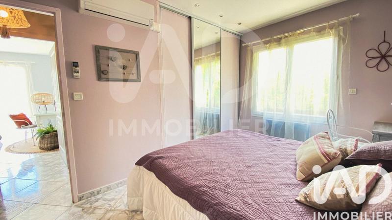 Maison - 212 m² - 7 pièces