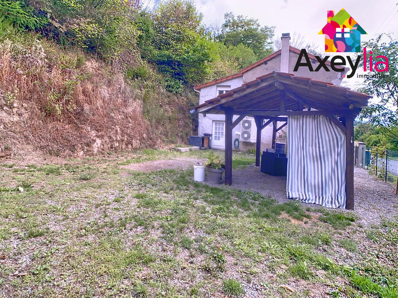 Maison - 99 m² - 5 pièces