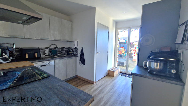 Maison - 97 m² - 5 pièces