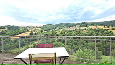 Maison - 195 m² - 6 pièces