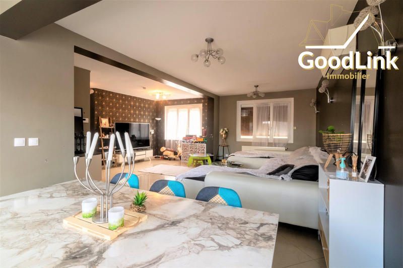 Maison ancienne - 140 m² - 7 pièces