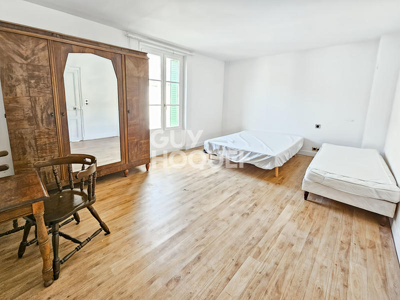 Maison - 104 m² - 5 pièces