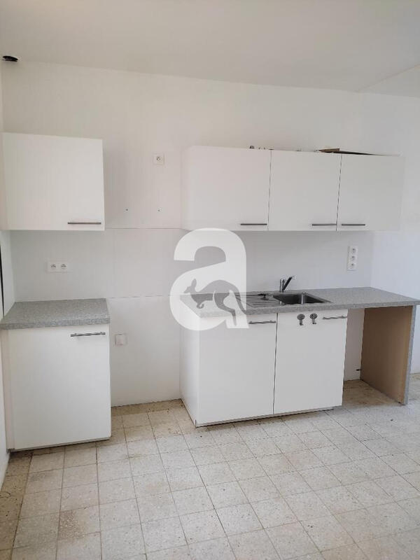 Maison ancienne - 97 m² - 4 pièces