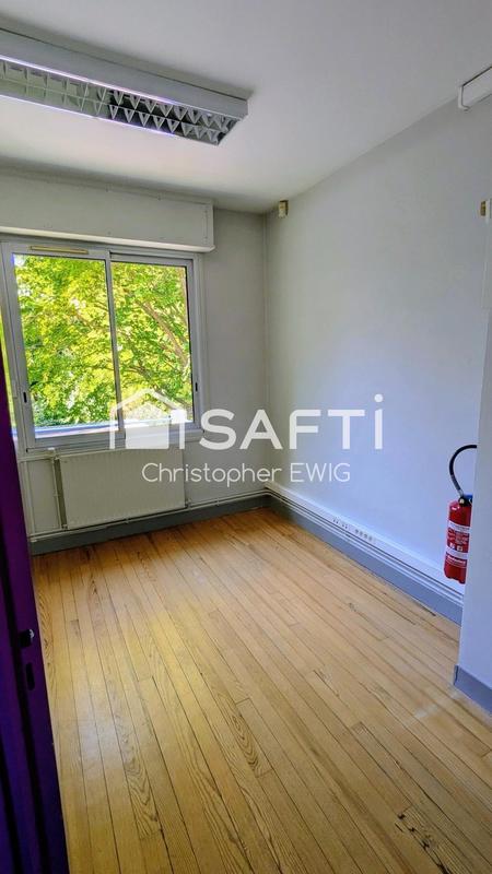 Maison - 180 m² - 6 pièces