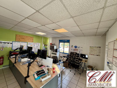 Entrepôt - 2 934 m²