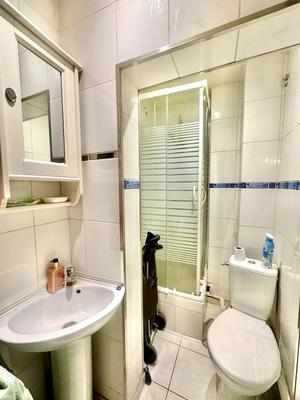 Studio - 25 m² - 1 pièce