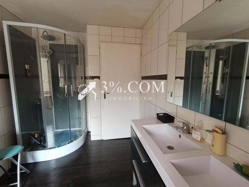 Maison de village - 119 m² - 6 pièces