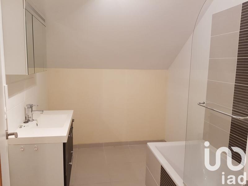 Maison - 195 m² - 7 pièces