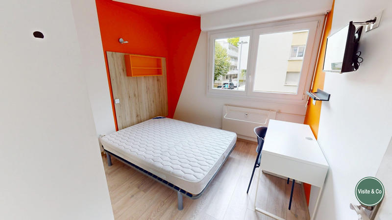 Appartement - 103 m² - 6 pièces