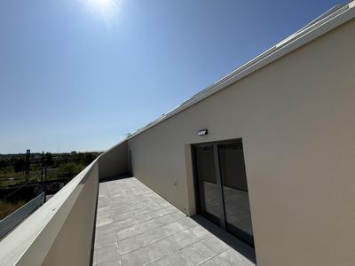 Appartement - 104 m² - 5 pièces