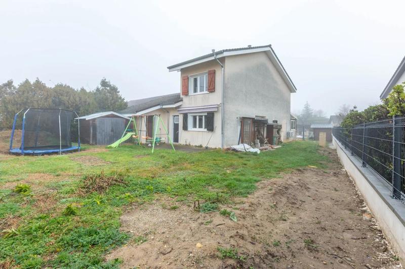 Maison - 92 m² - 4 pièces