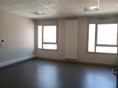 Local d'activité / Entrepôt - 47 m²