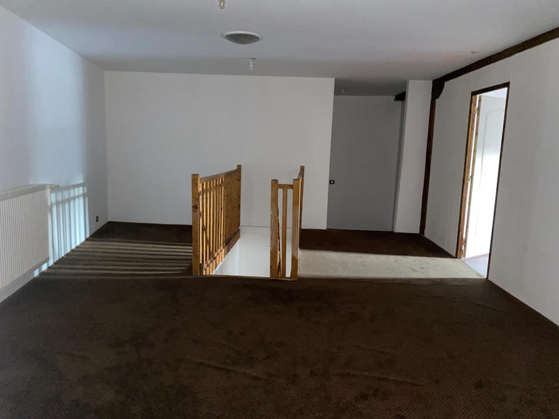 Maison - 264 m² - 6 pièces