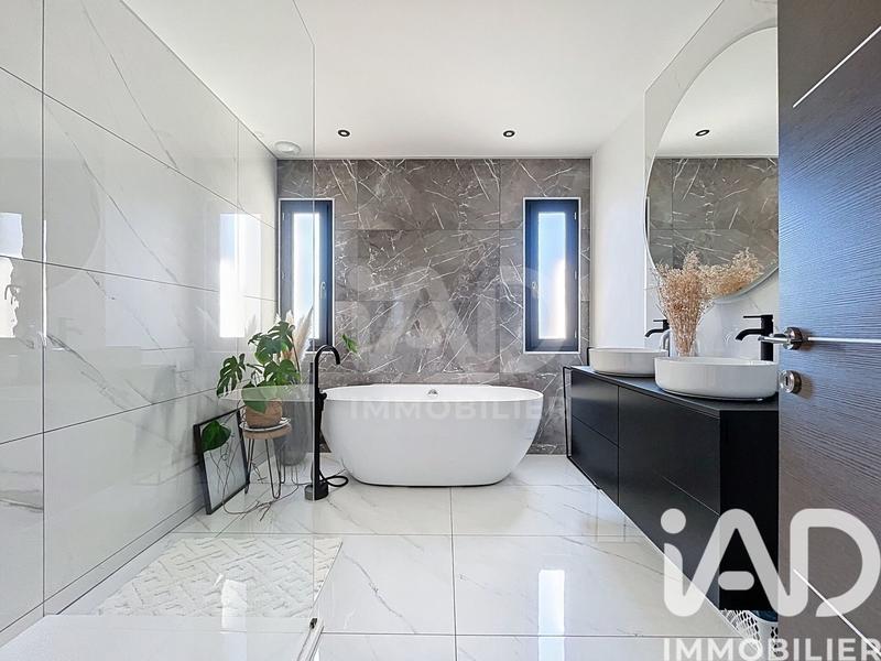 Maison de ville - 149 m² - 5 pièces