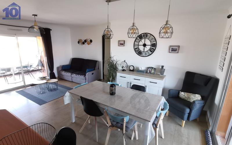 Appartement sur toit - 70 m² - 3 pièces